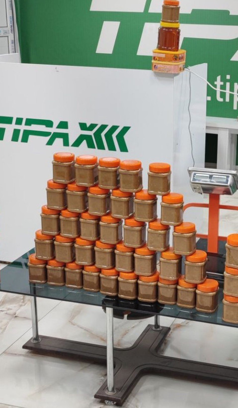 3کیلو معجون گیاهی کلحر پاکستانی ترکیب ۱۶ گیاه و 30گرم ژل رویال افزایش 5 تا 7کیلو وزن در دوماه